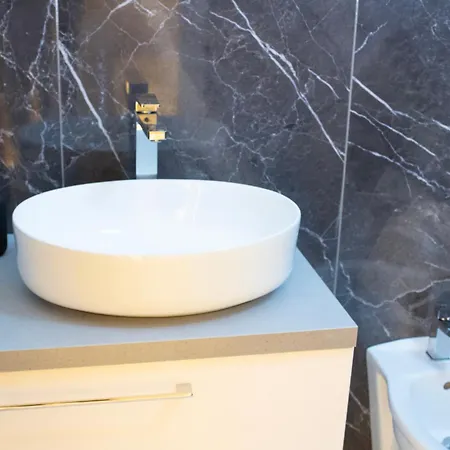 Almond Frühstückspension Madonna Della Pace