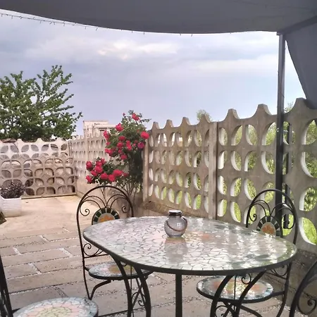 Almond Frühstückspension Madonna Della Pace