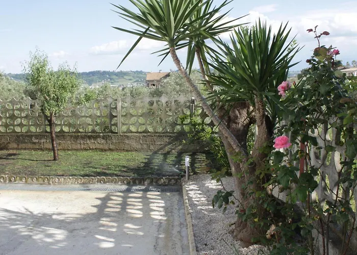 Almond 3* Madonna Della Pace